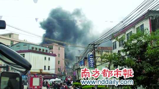 汕头内衣厂纵火犯称 因为老板克扣500块工图片