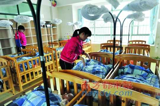 位于惠城区马安镇的惠州市儿童福利院收养了80多名弃婴弃童,工作人员