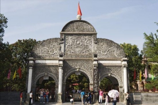 &nbsp; &nbsp; 北京动物园:在北京西城区西直门外大街.