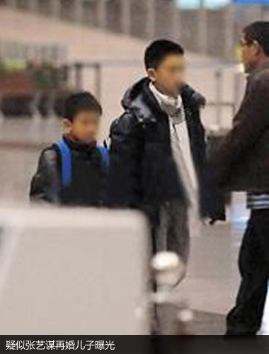 “葫芦娃他爹”被调查 张艺谋或被计生委重罚