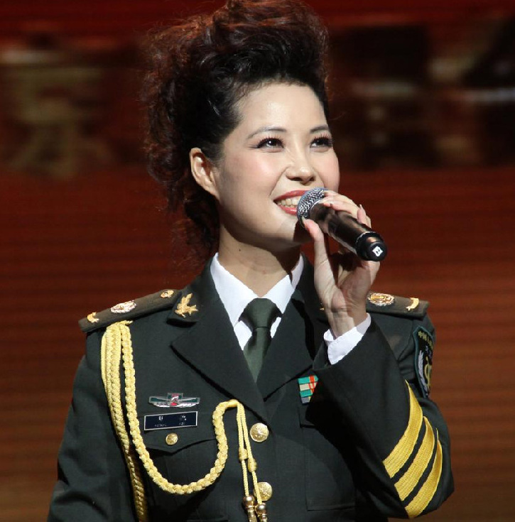 梦鸽申请公开审理李天一案 网友质疑用艺名申请无法律效力