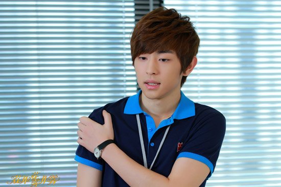 花美男 邓伦 《花雾》卖萌 演活痴情小男人