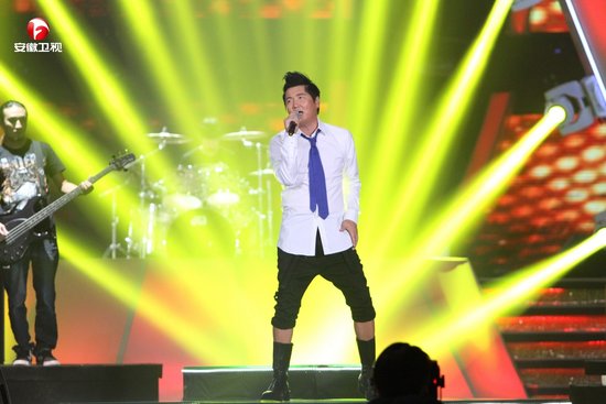 明星《亚偶》自曝追星 杨幂爱曼玉唐嫣追赵薇