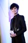 李宇春“why me”个唱破例开两场 将穿透视纱裙