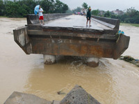 莫文蔚童年照全裸照曝光
