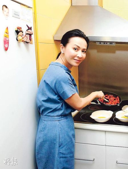 香港女演员<em>叶仙儿</em>_金瓶梅<em>叶仙儿照片</em>_香港旅