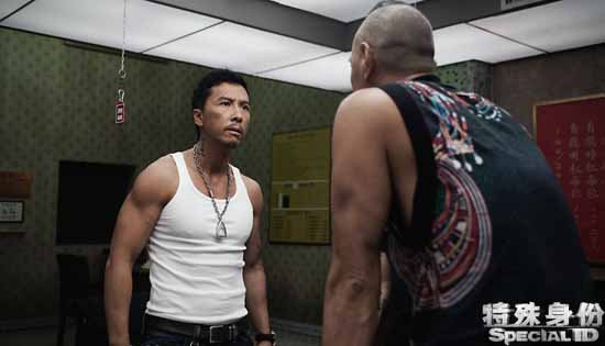《特殊身份》曝暴力制作特辑 甄子丹越战越勇