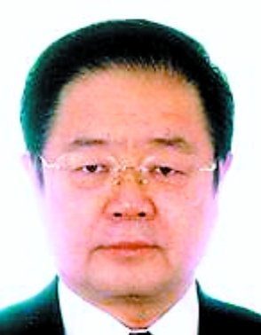 刘晓庆赴发微博晒幸福 网友调侃要看结婚照