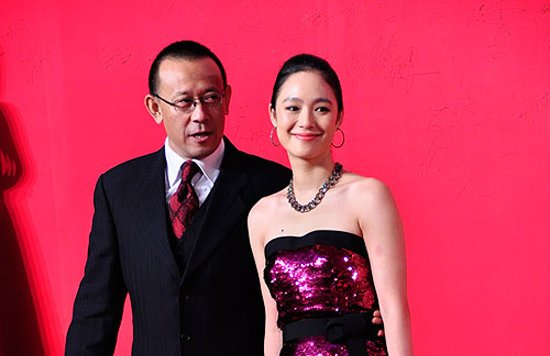 姜文周韵同赴威尼斯 携百老汇编舞同行不误新片