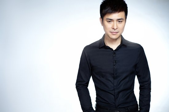  范植伟 惊叹北京房价高 吃素打坐反思生活_娱