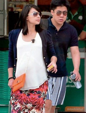 郭晶晶生子猜想：满月酒不大办 未来走贵妇路线