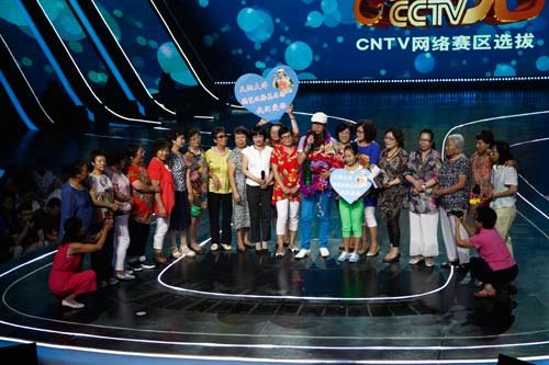 《也上春晚》毁三观的反串舞蹈 女神级沙画表演