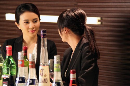 孟茜《激战》剧照曝光 客串酒吧经理暗恋王宝强