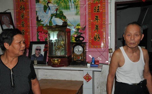 传成龙为唐朝宰相房玄龄后人 俩哥哥曾街头乞讨