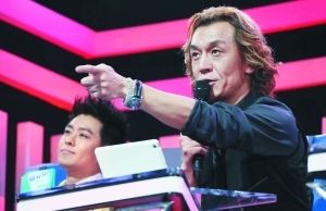 李咏不上马年春晚：不会上也不会守着看