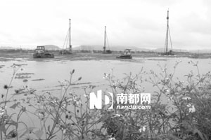 侧田mv打恶搞：吴彦祖成肌肉版小天鹅