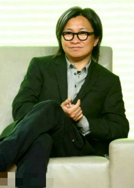 陈可辛回应男闺蜜：只有吴君如一个