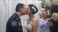 王朔女儿与新郎拥吻完婚 冯小刚主持交换婚戒