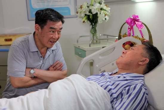 电视剧《活法》杀青 李立群李幼斌向往自由