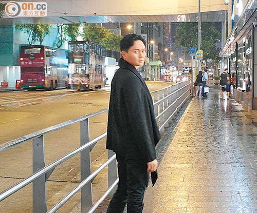 张智霖拍摄mv大玩湿身诱惑 续约积极筹备新专辑