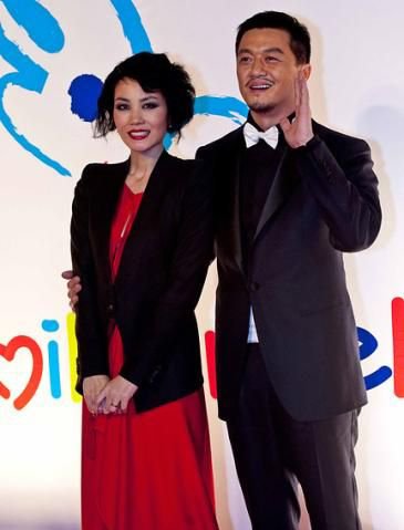 李亚鹏曾谈与王菲婚姻：有问题我也不说