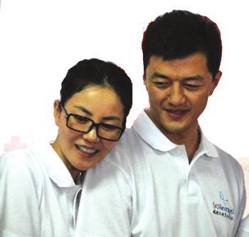 港媒曝王菲离婚原因：向李亚鹏提出出家要求