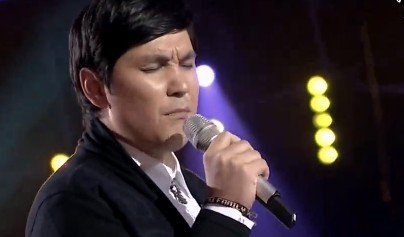 《好声音》学员献歌慰王菲 汪峰未受婚变影响