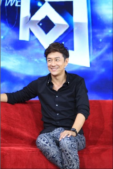 陈浩民《夜问》 袒露心声 养家压力大