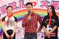 《滚滚红尘》广西开见面会 郑嘉颖获秦岚喂包子