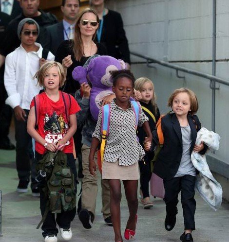 安吉丽娜?朱莉自认活不过45岁 已列好临终清单