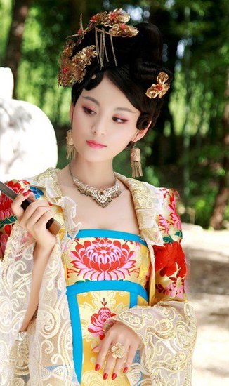 《兰陵王》创佳绩 毛林林以黑马之姿风靡台湾