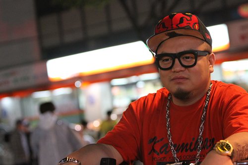 冀涛《城市游戏》玩极限 成龙授剧组生存秘笈