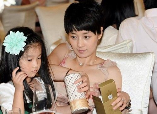 文章马伊p发感概触碰底线 网友恐离婚