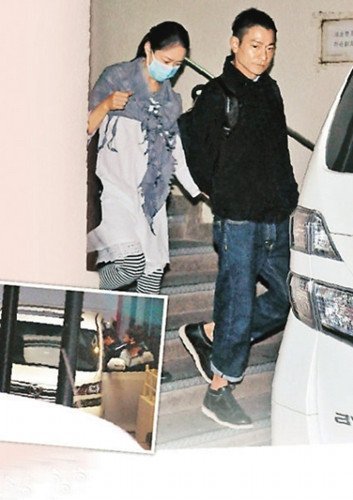 刘德华爱妻朱丽倩甘当贤妻良母 亲自逛菜市场