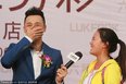 林峰国庆捞金人气旺 粉丝见偶像激动落泪(图)