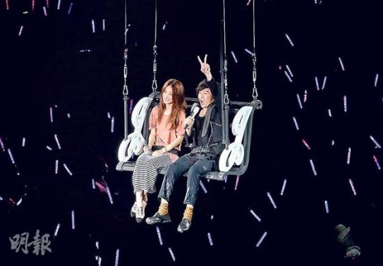 林俊杰无悔向Hebe示爱 感情事顺其自然