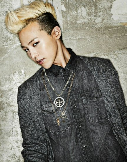 罗志祥新发型被指抄权志龙 花6小时染发很痛苦