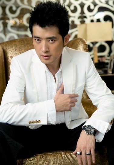 任泉被曝微博段子系抄袭 喊冤：真没看过请明鉴