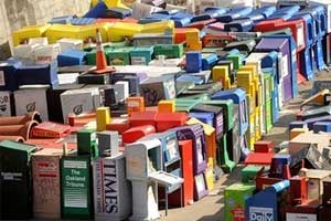 《好声音》庆功宴内场李琦吹瓶子那英豪饮(图)