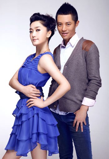 凤凰传奇不和升级 玲花或加盟《最炫国剧风》