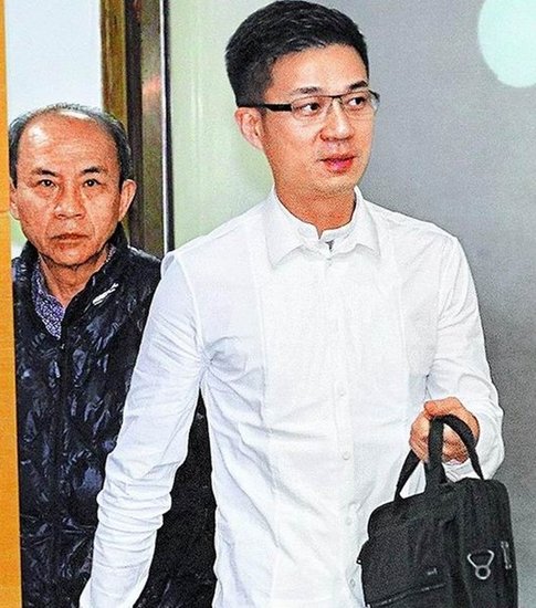 传小s接受侦讯当庭落泪 老公将责任推给公公