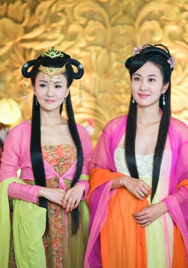 《紫钗奇缘》香港热播 郑亦桐叶璇反目成仇_