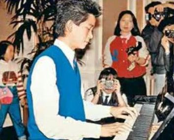 陈百强离世20年 被遗忘的香港初代偶像