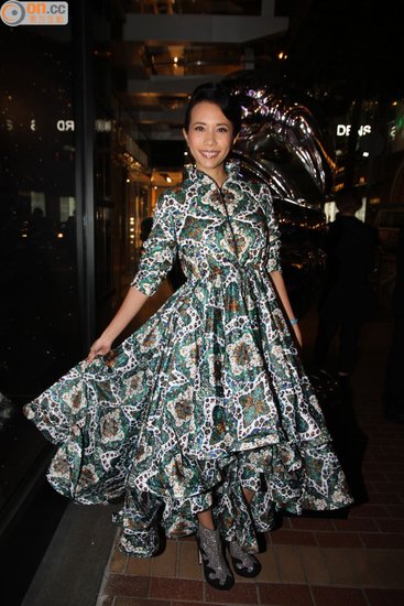 莫文蔚不生孩子获老公支持：最重要是我开心