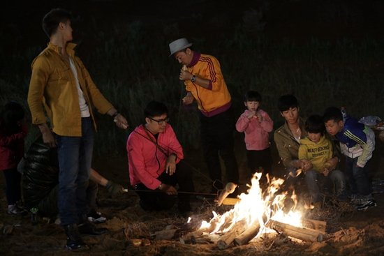 《爸爸去哪儿》明星变煮夫 林志颖kimi合唱庆生