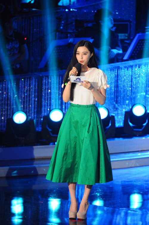 杨培安萧煌奇登《星搭档》 撒贝宁赞“黑火药”