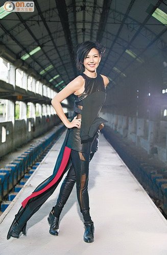 孙燕姿日跑12小时拍mv 新歌被提前上载公司震怒