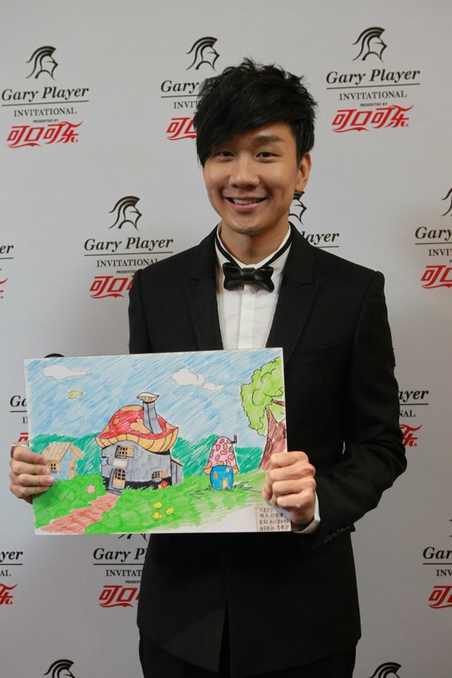 林俊杰捐46万参与慈善拍卖 暂无结婚生子打算