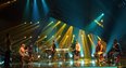 孙楠演绎《那些花儿》 儿时伙伴助阵民谣之夜
