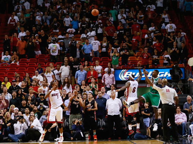 NBA第2周十佳球:欧文一剑封喉格林压哨绝杀_